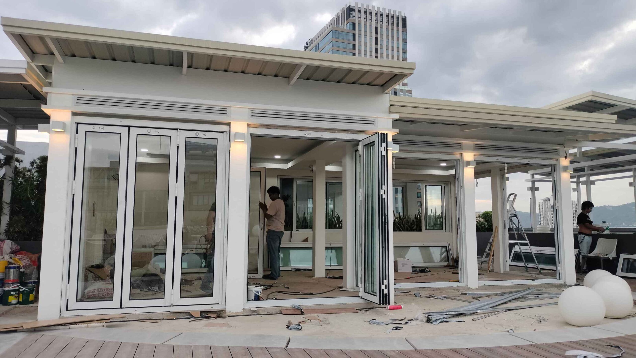 bifold door - pre glass